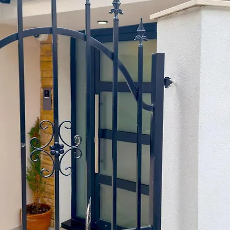 Morava 1 Asparuhovo House Varna